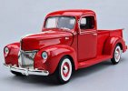 1:18 Scale Red / Black MotorMax Diecast 1940 Ford Pickup Model