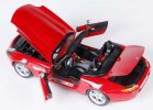 Red 1:18 Scale Bburago Diecast BMW Z8 Roadster Model