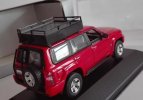 Black / Red 1:43 Baggage Carrier Diecast Nissan Patrol Model