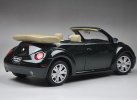 Silver 1:18 Scale AUTOart Diecast VW New Beetle Model