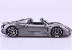 Gray 1:24 Scale Bburago Diecast Porsche 918 Spyder Model