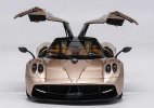 1:18 Golden / White / Wine Red Diecast Pagani Huayra V12 Model