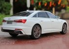 Black / White 1:24 Scale Diecast 2019 Audi A6L Limousine Model