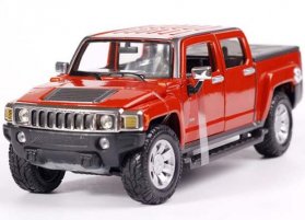 Red / Orange / Black 1:26 Maisto 2009 Diecast Hummer H3T Model