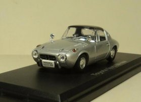 Silver 1:43 Scale IXO Diecast Toyota Sports 800 1964 Car Model