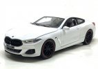 1:24 Scale Red / Blue / White Diecast BMW M840i Toy