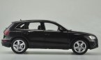 Silver / Black 1:18 Scale KyoSho 2013 Diecast Audi Q5 Model