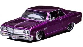 Purple 1:24 Maisto Diecast 1965 Chevrolet Malibu SS Model