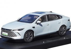 Blue 1:32 Scale Diecast 2025 BYD Qin Plus DM-i Model