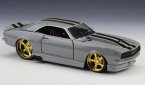 Gray 1:24 Scale MaiSto Diecast 1968 Chevrolet Camaro Z/28 Model