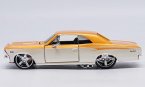 Orange 1:24 Maisto Diecast 1966 Chevrolet Corvette SS 396 Model