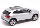 Silver 1:43 Scale Spark Diecast Mercedes Benz GLA 250 Model