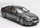 1:18 Scale Gray Kyosho Diecast 2017 BMW 5 Series Model