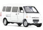 White /Silver /Champagne 1:32 Diecast Wuling Rongguang Van Toy