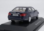 1:43 Scale White / Blue Diecast Mercedes Benz E-Class Model