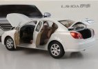 1:18 Scale Black / White Diecast 2008 VW Lavida Model