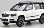 1:18 White / Blue / Brown / Gray Diecast Skoda Yeti Model