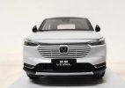 1:18 Scale White Diecast 2023 Honda Vezel SUV Model