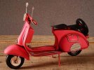 1:7 Scale Red / Pink Vintage Tinplate Vespa Scooter Model