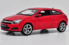 Welly 1:18 Scale Red / Silver Diecast 2005 Opel Astra GTC Model