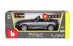 White / Gray 1:24 Scale Bburago Diecast BMW Z4 Model