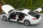 1:18 Scale White / Red / Golden Diecast VW New CC Model