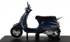 1: 18 Scale Blue / Silver Maisto Vespa 125ET4 1996 Motor Toy