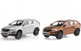 1:43 Scale Silver / Brown Rastar Diecast Volvo XC60 Model