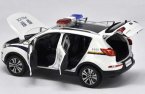 1:18 Scale White Police Diecast Kia Sportage R Model