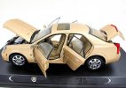 Golden 1:18 Scale Kyosho Diecast 2005 Cadillac CTS Model