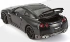 1:24 Black / White / Red Diecast Nissan GT-R Model