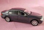 Kids Gray 1:43 Scale Diecast BWM 7 Series Toy