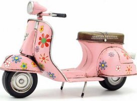 Vintage Pink Tinplate 1:8 Scale 1969 Vespa Scooter Model