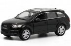 White / Red / Black 1:24 Scale Diecast Audi Q7 SUV Model