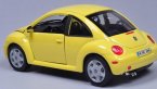 Red / Yellow 1:24 Scale Welly Diecast VW New Beetle Model