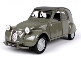 1:18 Scale MaiSto Gray Diecast 1952 Citroen 2CV Model