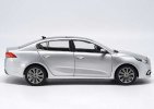 Silver / White 1:18 Scale 2014 Diecast Kia K4 Model