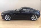 Kyosho 1:18 Scale Deep Blue Diecast BMW Z4 M Coupe Model