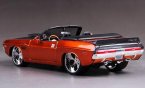 Orange 1:24 MaiSto Diecast 1970 Dodge Challenger R/T Convertible