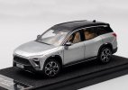 1:43 White / Black / Blue / Silver Diecast 2018 NIO ES8 Model