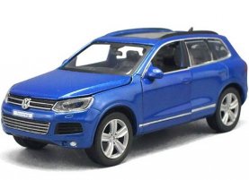 Kids 1:32 Scale Black /Red /White / Blue Diecast VW Touareg Toy