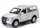 Kids 1:43 Scale Silver Diecast Mitsubishi Pajero SUV Toy