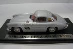 Silver 1:43 Scale Atlas Diecast Mercedes-Benz 300 SL Model