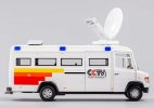 White 1:32 Scale CCTV Kids Diecast Mercedes Benz Vario Toy