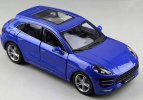 Black / Blue 1:24 Scale Bburago Diecast Porsche Macan Model