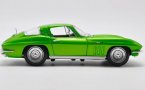 Green / Red 1:18 Maisto Diecast 1965 Chevrolet Corvette Model