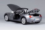 Gray / Blue 1:18 Scale Maisto Diecast BMW Z4 Model