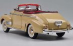 Creamy White / Blue 1:24 Diecast 1941 Chevrolet Special Deluxe