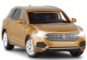 1:32 Scale White /Black /Golden Diecast 2018 VW Touareg SUV Toy