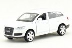 1:43 Scale Kids Black / White Diecast Audi Q7 SUV Toy
